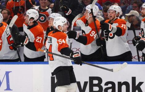 Flyers rookie Cole Knuble scores first 2 career goals in 3-1 victory over Sabres